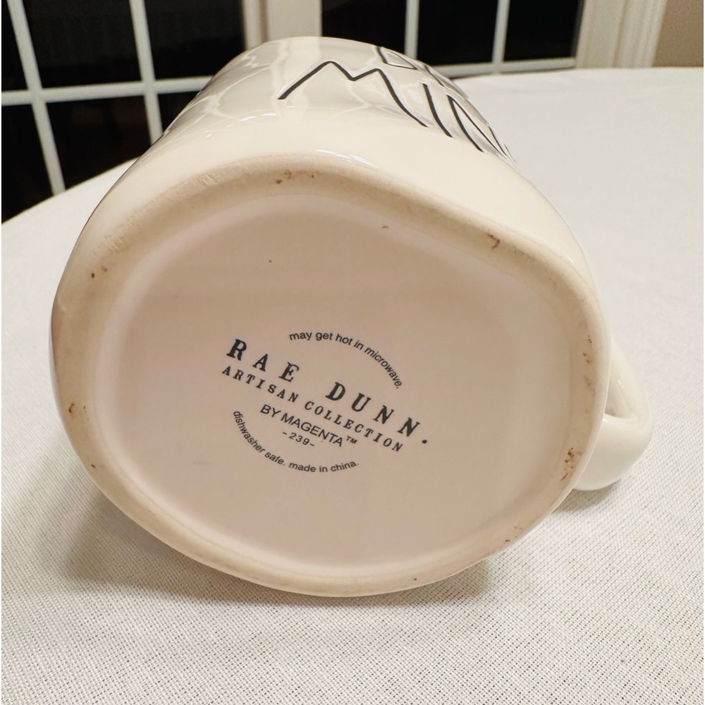 RAE DUNN โBE MINEโ COFFEE MUG GREAT CONDITION #209 COLLECTIBLE KITCHEN WARE - Picture 4 of 4